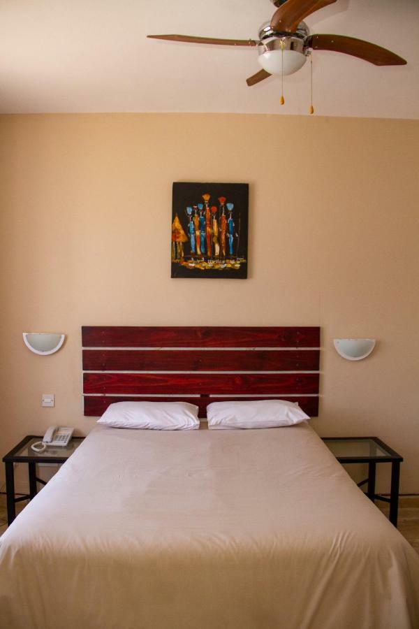 הארארה Horizon Inn מראה חיצוני תמונה